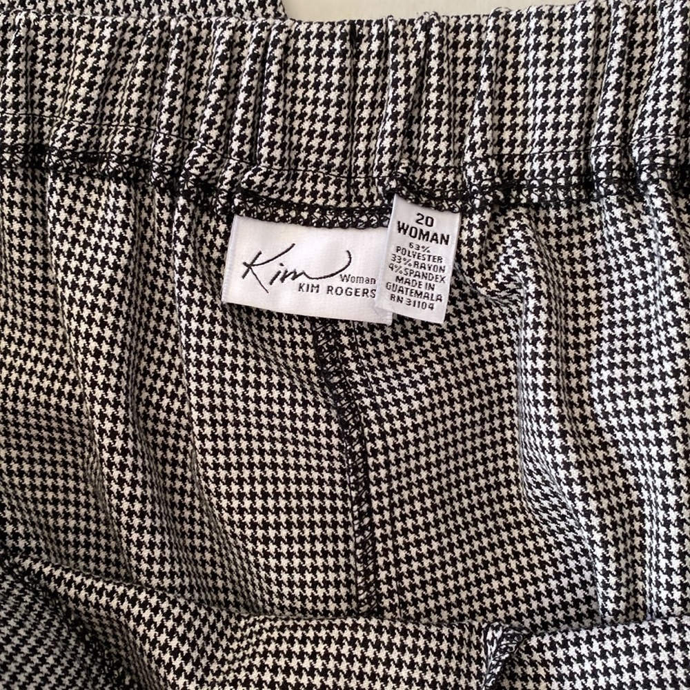 Kim Rogers Woman's Black & White Hounds Print Elastic Waist Pants Size 20W - Picture 13 of 14